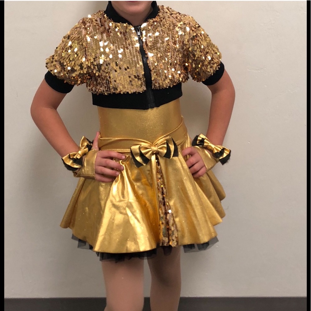 Sassy jazz two piece!